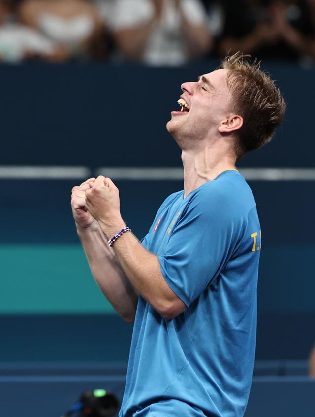 瓦伦拉横幅 瓦伦拉横幅