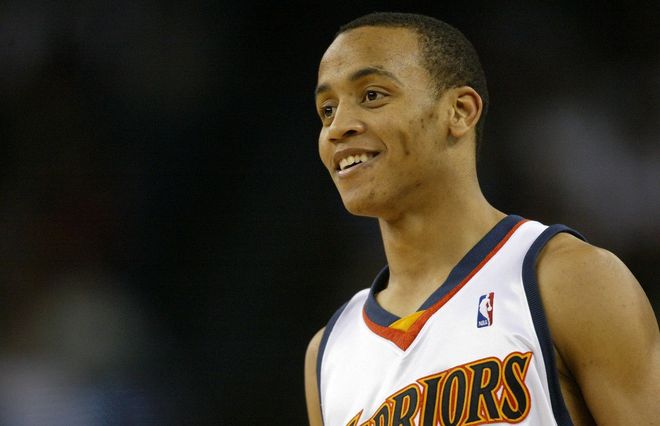 以紧凑球场 以紧凑球场