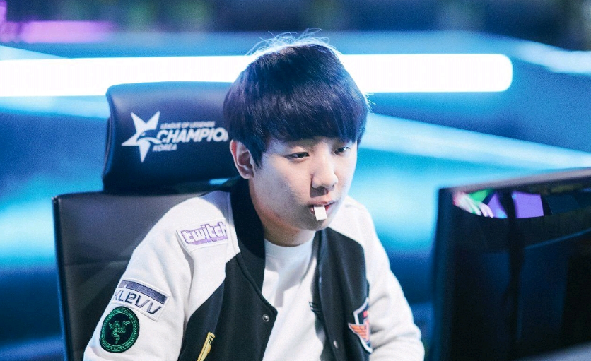 在一轮焦灼 在一轮焦灼